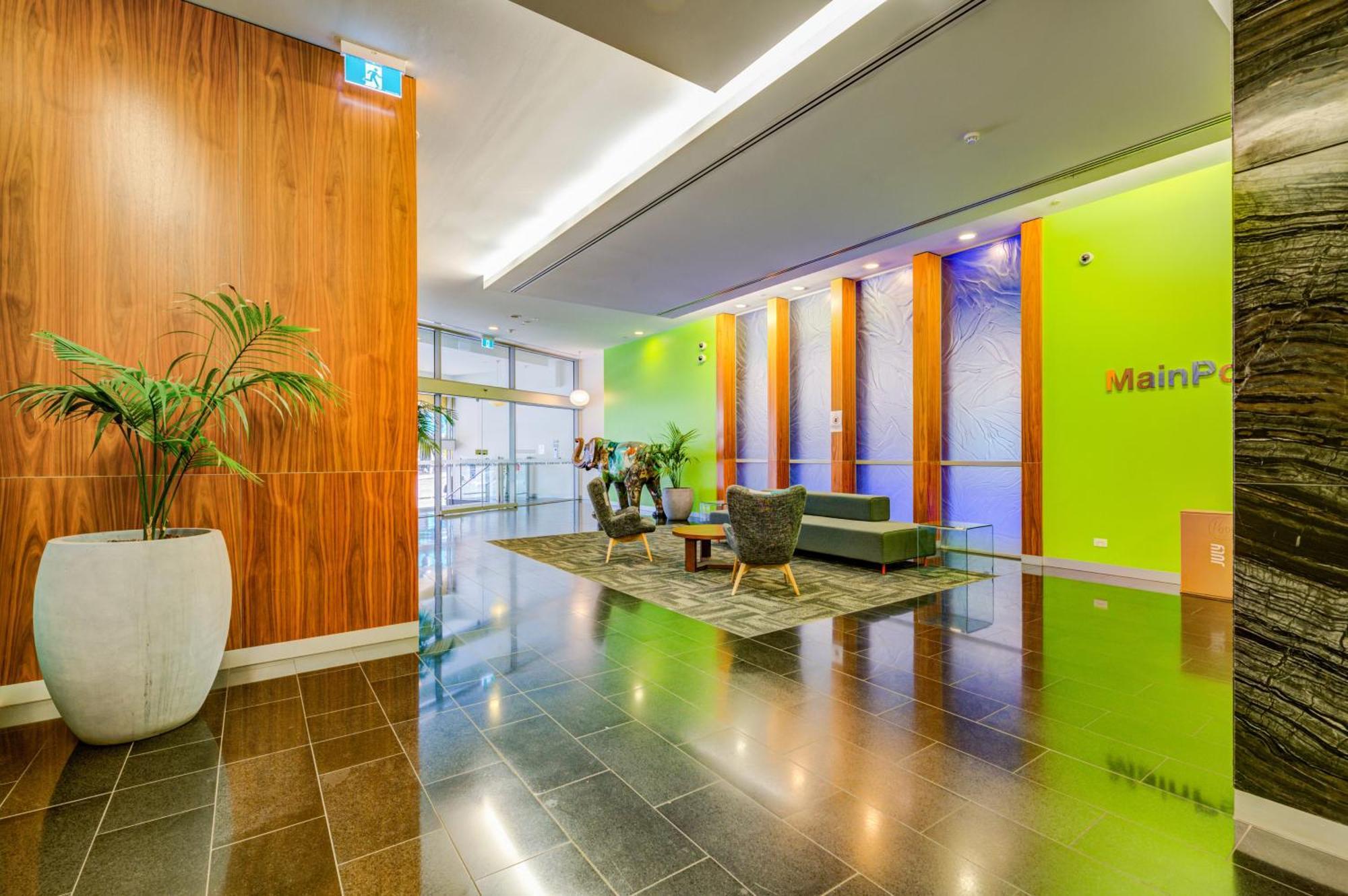 Mega Style Apartments Mainpoint Melbourne Ngoại thất bức ảnh